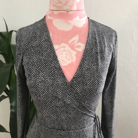 New Michael Kors Black Leopard Print Wrap Dress M - Picture 3 of 8